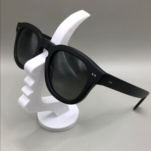 Peter Millar Matte Black Polarized Sunglasses Classic Style Unisex 48-23-150